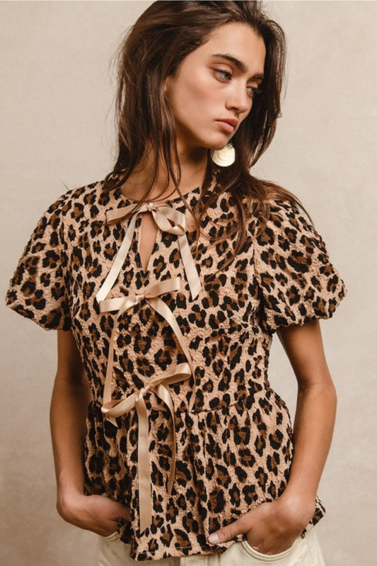 Leopard Print Puff Sleeves Top